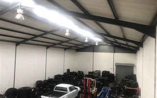 440 m² Industrial space in Stikland