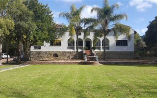528 m² Office Space in Paarl