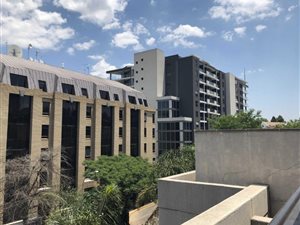 215 m² Commercial space in Rosebank