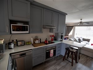 3 Bed Cluster in Sterrewag