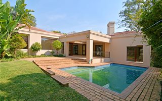 3 Bedroom House in Fourways Gardens