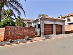 3 Bed House in Magalieskruin