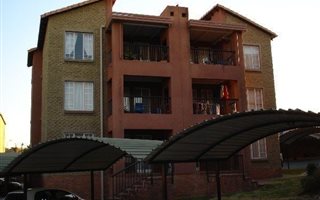 2 Bedroom Townhouse in Castleview