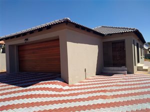 3 Bed House in Amandasig