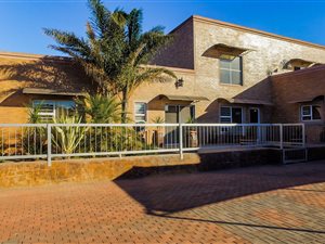4 Bed House in Vredenburg