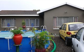 2 Bedroom House in Doon Heights