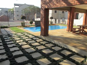 2 Bed Apartment in Bryanston