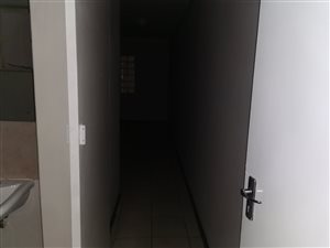 2 Bed Apartment in Kimberley Central
