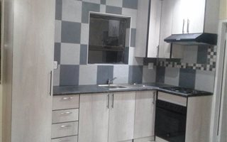 2 Bedroom Garden Cottage in Marlands