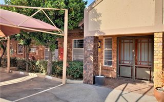 77 m² Office Space in Bartlett
