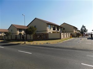 2 Bed Apartment in Boksburg Central