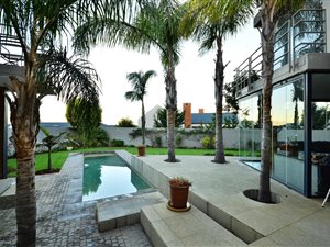 4 Bed House in Oude Westhof