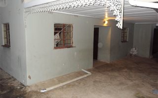2 Bedroom Garden Cottage in Umlazi
