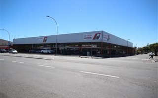 1880 m² Commercial space in Goodwood