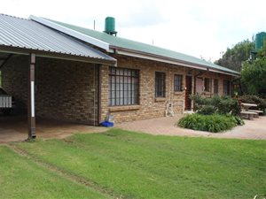 3738 m² Farm in Vyfhoek