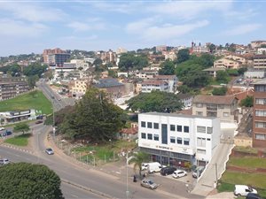3 Bed Apartment in Sydenham