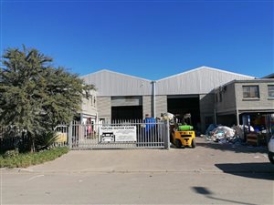 1000 m² Industrial space in Racing Park