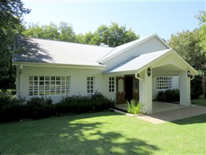 7 Bed House in Marlbank