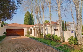 4 Bedroom House in Dainfern Ridge