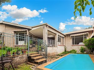 3 Bed Townhouse in Khyber Rock