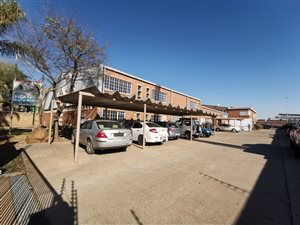 1780 m² Industrial space in Waltloo