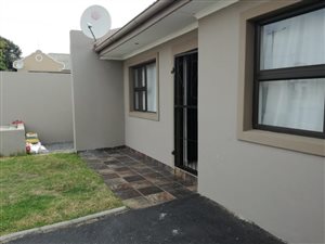 3 Bedroom Townhouse in Greenfields