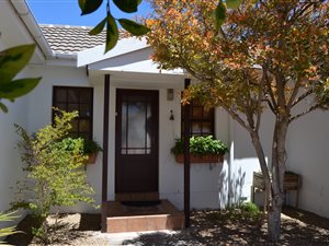 4 Bed House in Country Club