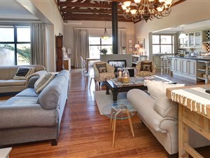3 Bed House in Everglen