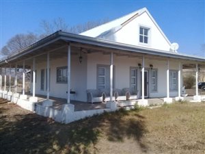 115 m² Farm in Claridge