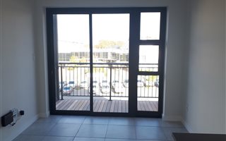 1 Bedroom Apartment in Paardevlei