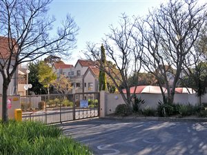 3 Bed Apartment in Halfway Gardens