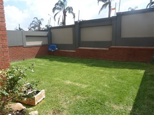 3 Bed Apartment in Sebenza