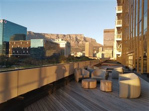 Studio Apartment in Foreshore
