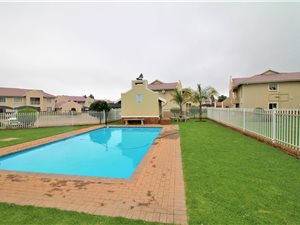 2 Bed Apartment in Norton Park