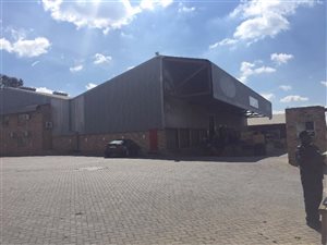 2500 m² Industrial space in Activia Park