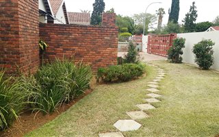 3 Bedroom House in Ivy Park