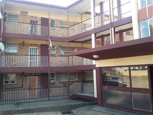 2 Bed Apartment in Witbank Central