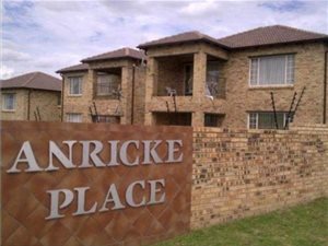 2 Bed Apartment in Noordwyk