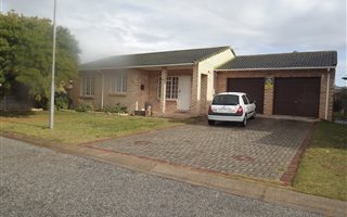 3 Bedroom House in Charlo