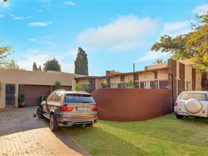 5 Bed House in Sharon Park