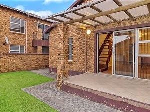 2 Bed Townhouse in Honey Park