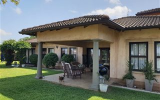 3 Bedroom House in Plantations
