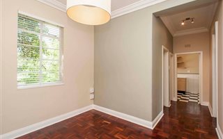 1 Bedroom Apartment in Greenside