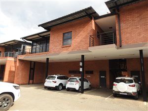 148 m² Office Space in Die Hoewes