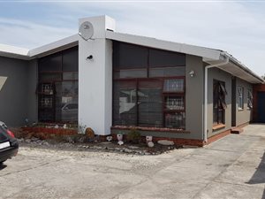 3 Bed House in Kuilsriver