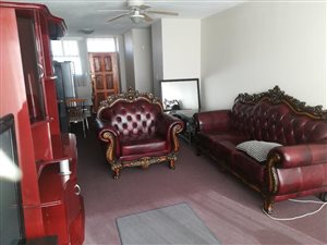 1.5 Bed Apartment in Weavind Park
