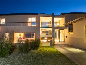 3 Bed House in Pezula Golf Estate