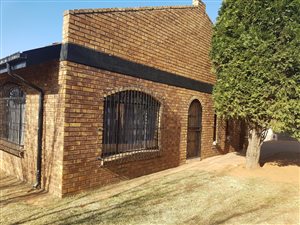 6 Bed House in Leachville