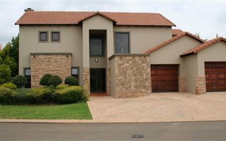 4 Bedroom House in Midstream Estate