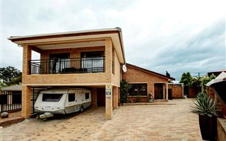 4 Bedroom House in Vredekloof